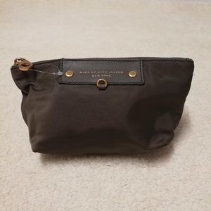 (Brand New)MARC BY MARC JACOBS NEW YORK Makeup Bag OS/Brown